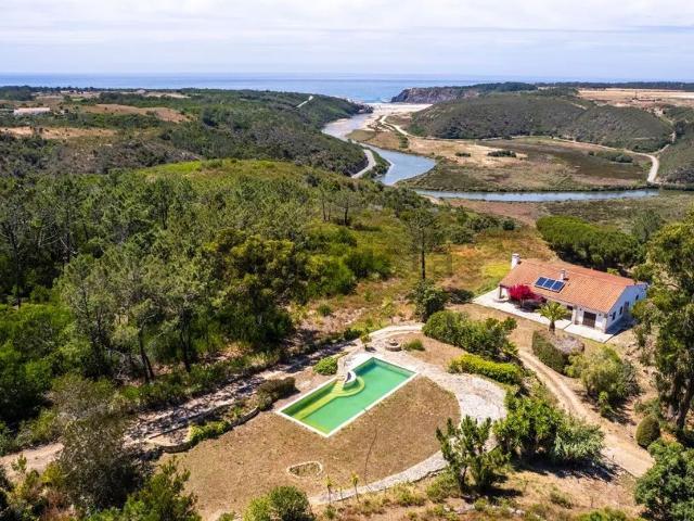Quinta venda em Aljezur, Faro