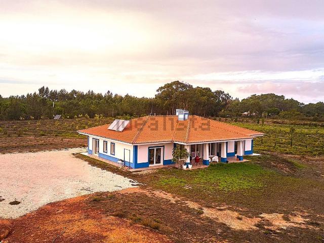 Quinta venda em Famaguda, Aljezur