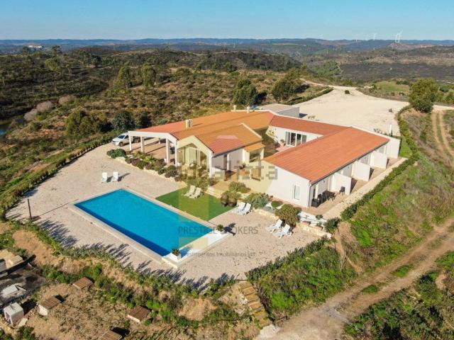 Quinta venda em Odiáxere, Monte Ruivo