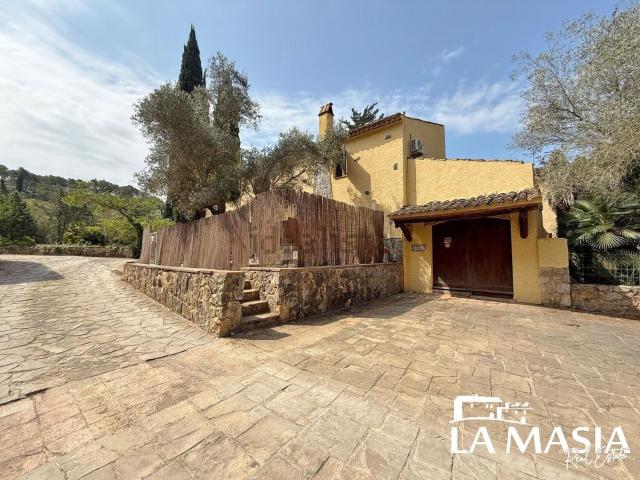 Casa Rural en venta en Olivella