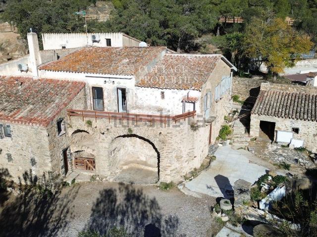 Casa Rural en venta en Palau-saverdera