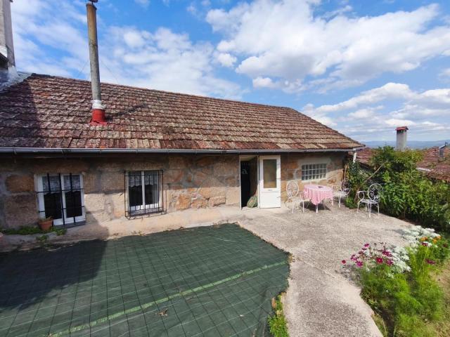 Casa en venta en Barbadás, Ourense
