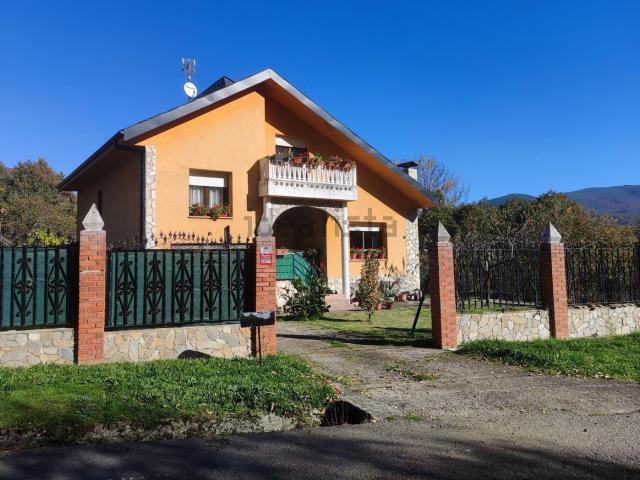 Casa Rural en venta en Páramo Del Sil, El Barrio