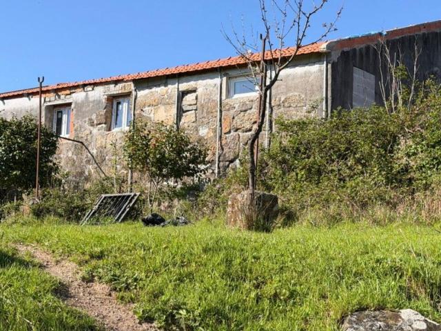 Quinta venda em Paredes de Viadores, Porto