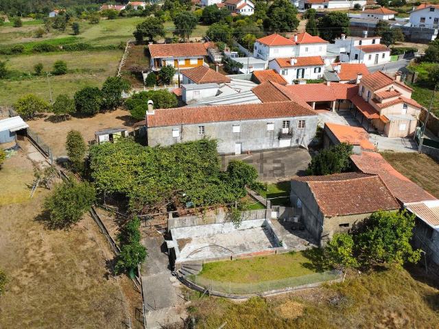 Quinta venda em Figueiredo de Baixo, Oliveira De Azeméis