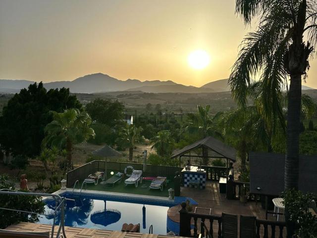 Casa Rural en venta en Pizarra