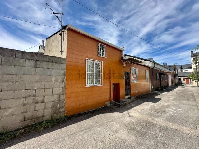 Casa Rural en venta en Flores del Sil, Ponferrada