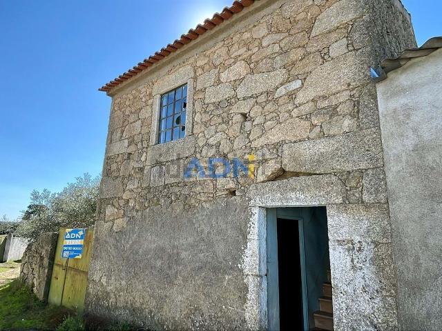 Quinta venda em Castelo Branco, Bairro do Valdinardo
