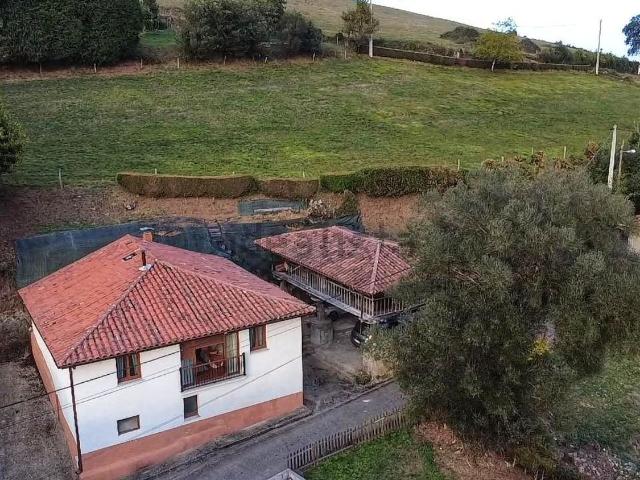 Casa Rural en venta en Praúa, Pravia
