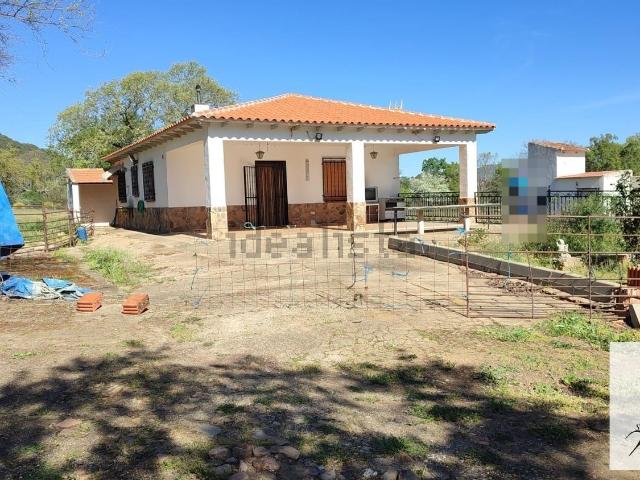 Casa Rural en venta en Puebla De Don Rodrigo, Castilla-La Mancha