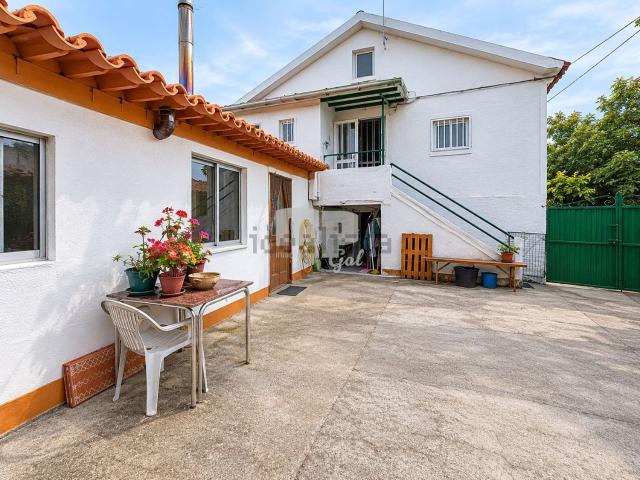 Casa Rural en venta en Reboreda, Vigo