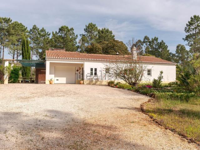 Quinta venda em Aljezur, Faro
