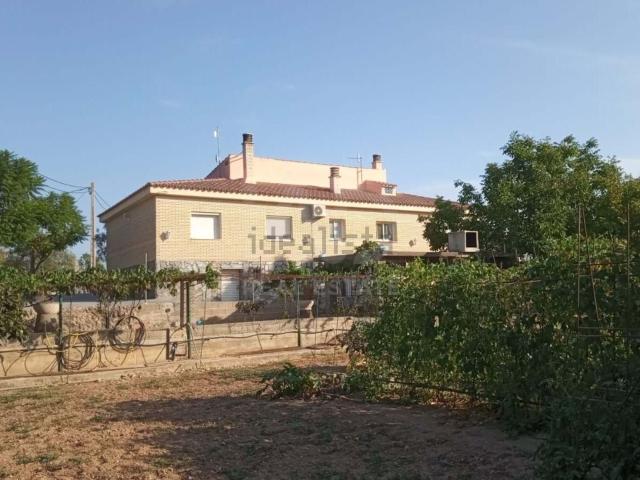 Casa Rural en venta en Colònia Parellades, Roquetes