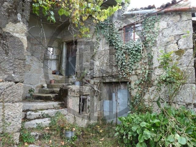 Quinta venda em Parada Do Bouro, Braga