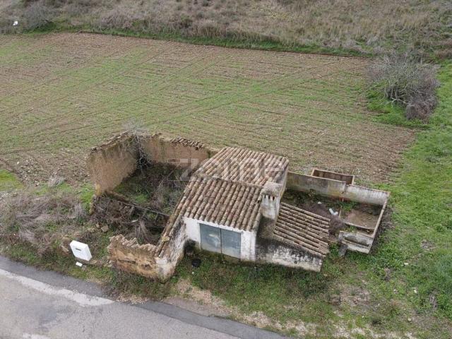 Quinta venda em São Bartolomeu De Messines, Faro