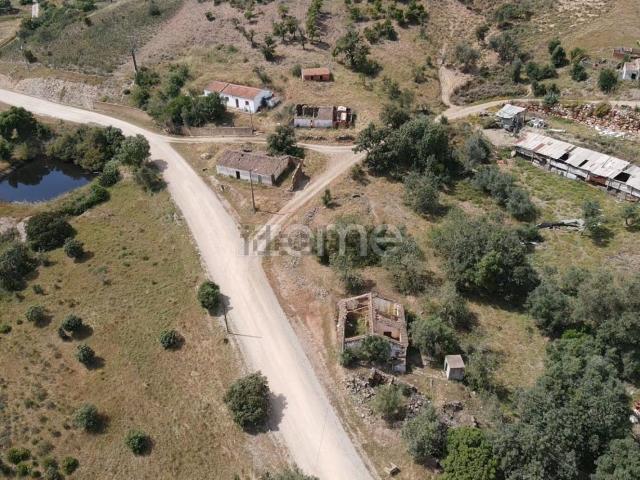 Quinta venda em São Bartolomeu De Messines, Matosos
