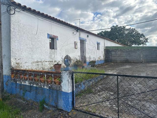 Quinta venda em Foros do Pinheiro, Montemor-o-novo