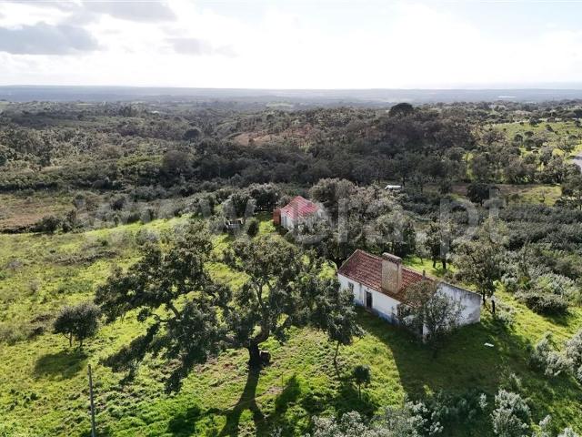 Quinta venda em Valinho, Santiago Do Cacém