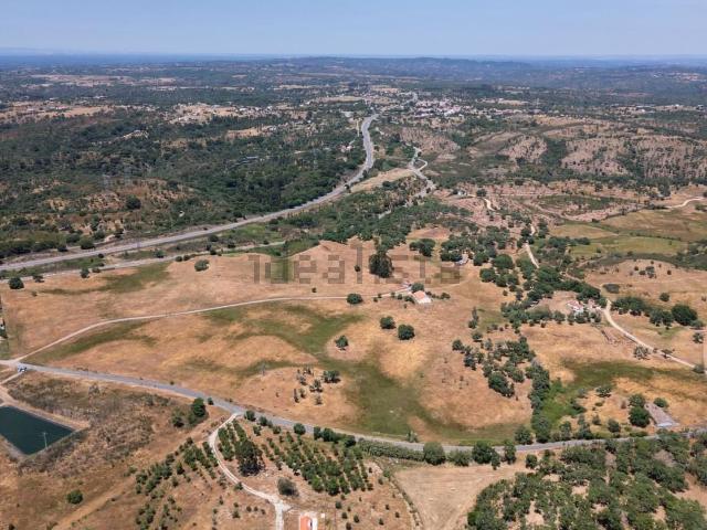 Quinta venda em Santiago Do Cacém, Setúbal
