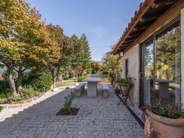 Quinta venda em Póvoa De Lanhoso, Braga