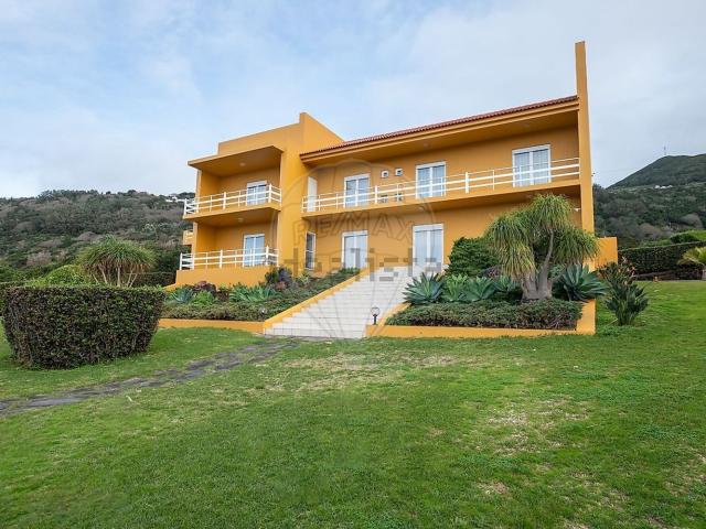 Quinta venda em Santo Amaro, Queimada