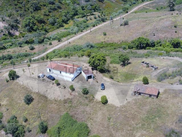 Quinta venda em Sapeira, São Marcos Da Serra