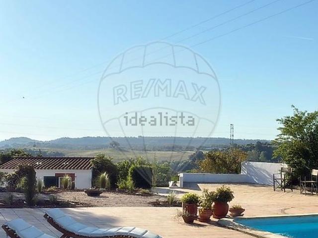 Quinta venda em Santarém