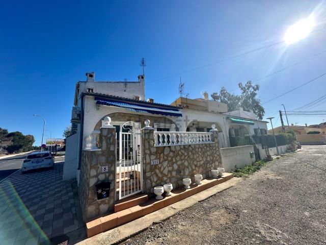 Casa Rural en alquiler en Urbanización La Marina-El Oasis, San Fulgencio