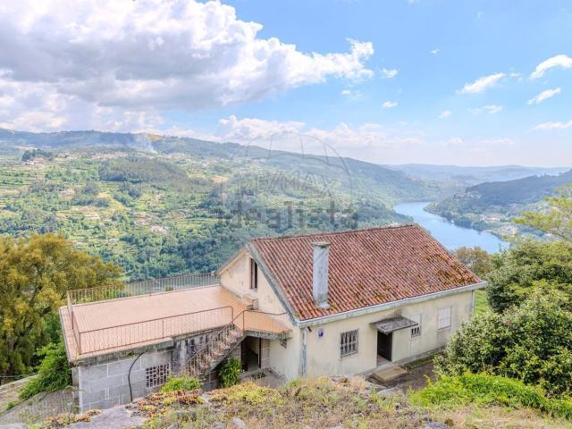 Quinta venda em São Lourenço do Douro, Porto