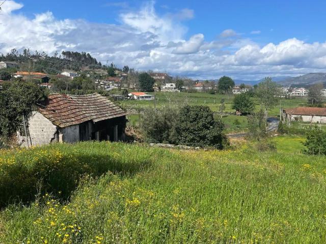 Quinta venda em Vila Nova de Sande, Guimarães