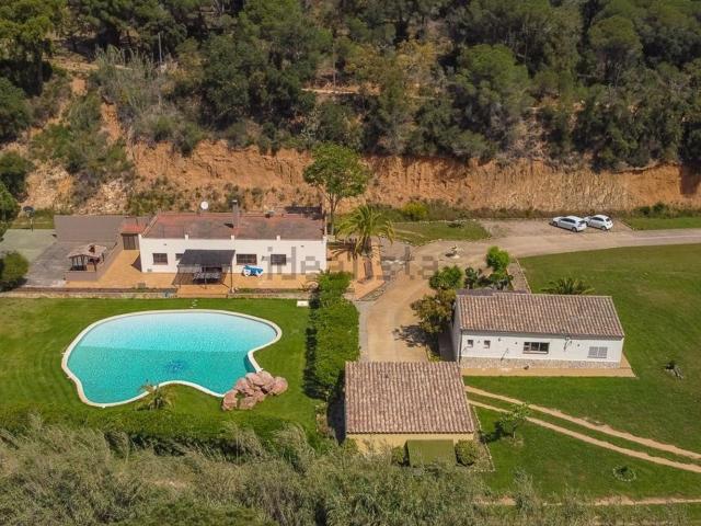 Casa Rural en venta en Sant Feliu De Guíxols