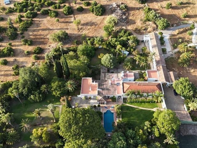Quinta venda em Santa Bárbara de Nexe, Faro