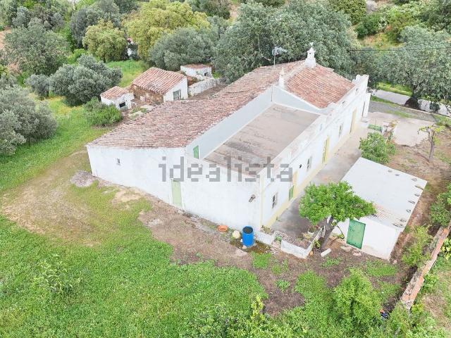 Quinta venda em Santa Catarina da Fonte do Bispo, Tavira