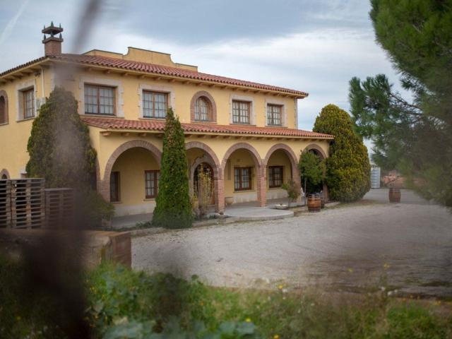 Casa Rural en venta en La Granada, Barcelona