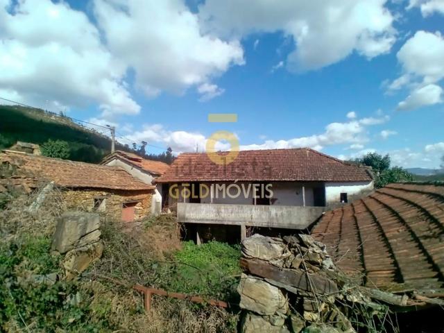 Quinta venda em Santa Maria De Sardoura, Penas