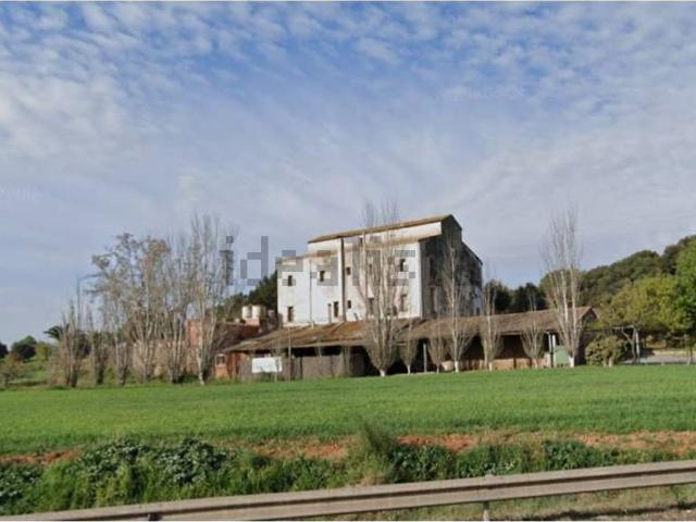 Casa Rural en venta en Santa Perpètua De Mogoda, Santiga