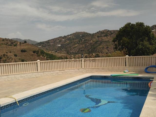 Casa Rural en alquiler en Sayalonga, Málaga