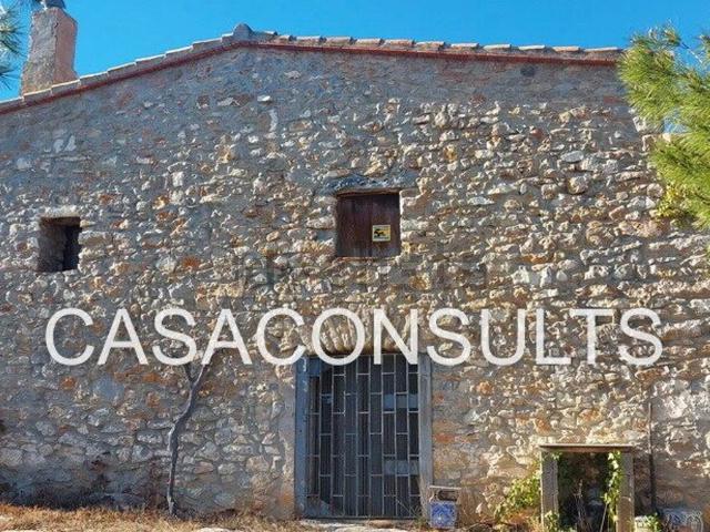 Casa Rural en venta en Sierra Engarcerán