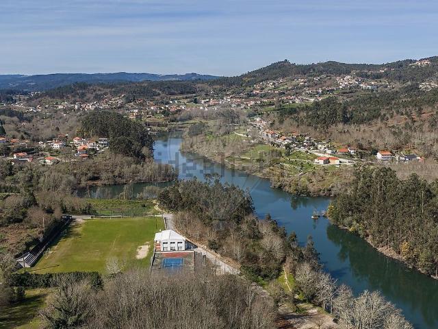 Quinta venda em Parada Do Bouro, Braga