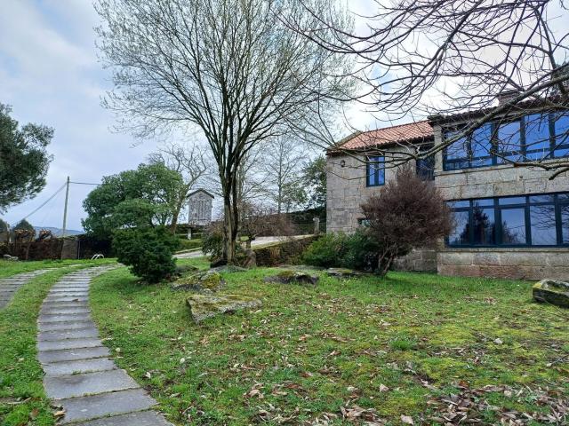 Casa Rural en venta en Soutomaior, Vigo