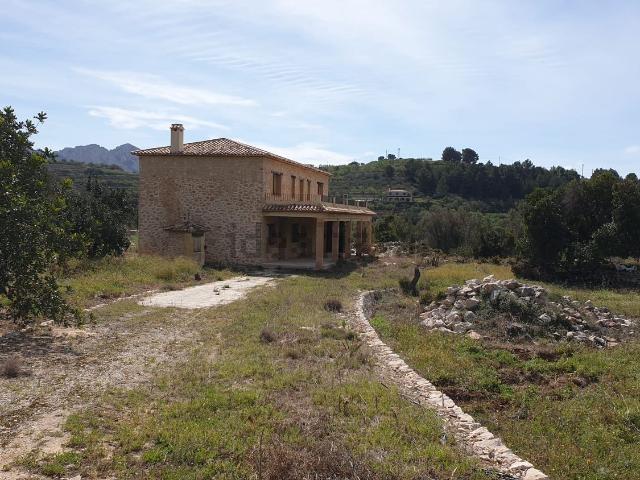 Casa Rural en venta en Tàrbena, Valencia