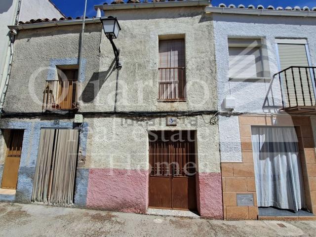 Casa Rural en venta en Torre De Santa María, Extremadura
