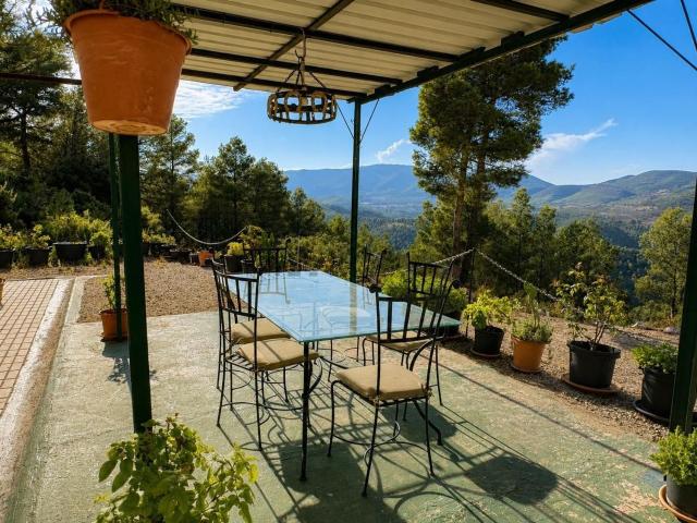 Casa Rural en venta en la Torre de les Maçanes / Torremanzanas, Alacant / Alicante
