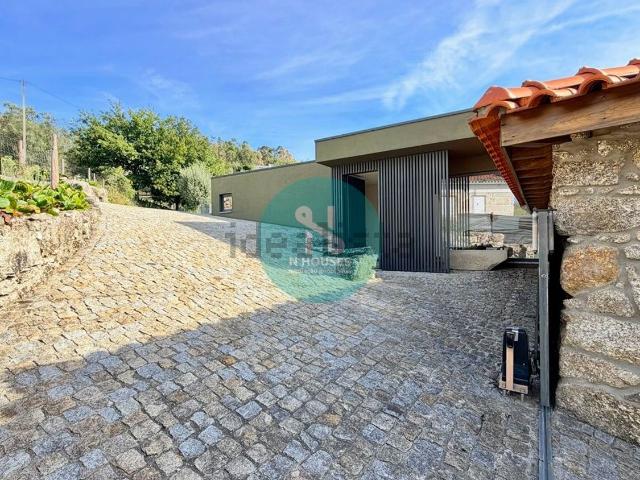 Quinta venda em Travassos, Póvoa De Lanhoso