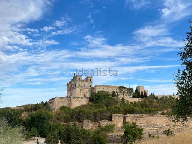 Casa Rural en venta en Uclés, Cuenca