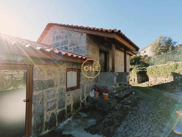 Quinta venda em Valdreu, Uveiras