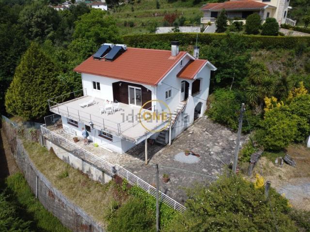 Quinta venda em Mixões de Baixo, Vila Verde