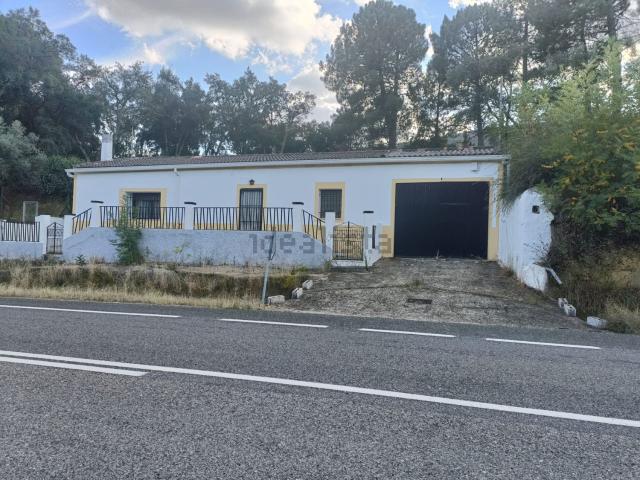 Casa Rural en venta en Valencia De Alcántara, Extremadura