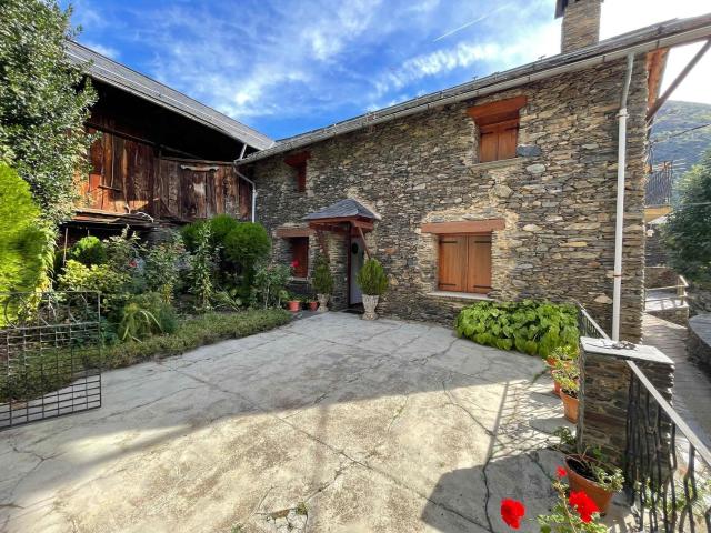 Casa Rural en venta en Lladrós, Vall de Cardós