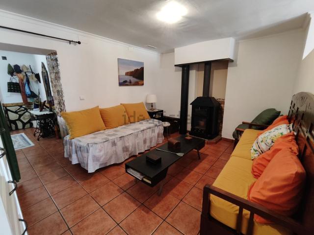 Casa Rural en venta en Vall De Gallinera, Benissivà